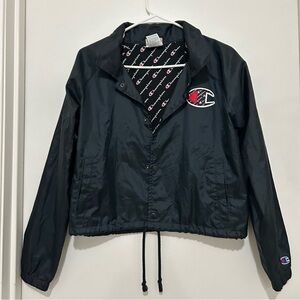 Champion Cropped Coach Jacket Black Script Logo Lining Medium M Windbreaker